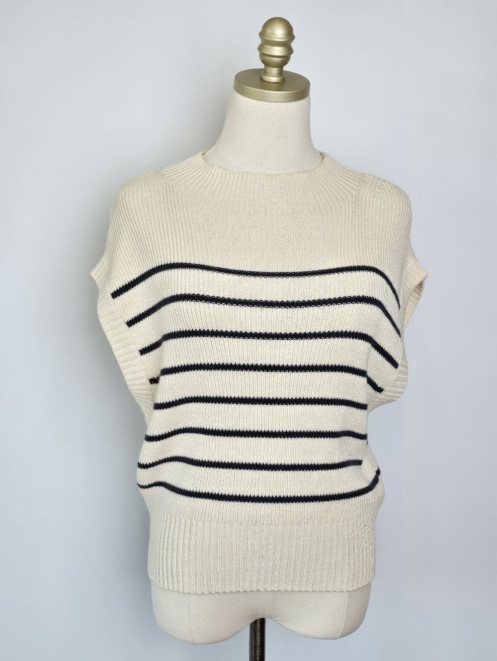 Maeve by Anthropologie Cream & Navy Striped Sweater Vest Size S